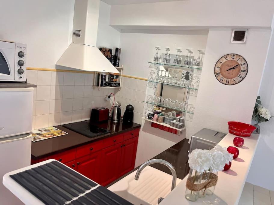 Joli Studio Tout Confort Proche Toutes Commodites Dans Residence Calme LʼÎle-Rousse Extérieur photo
